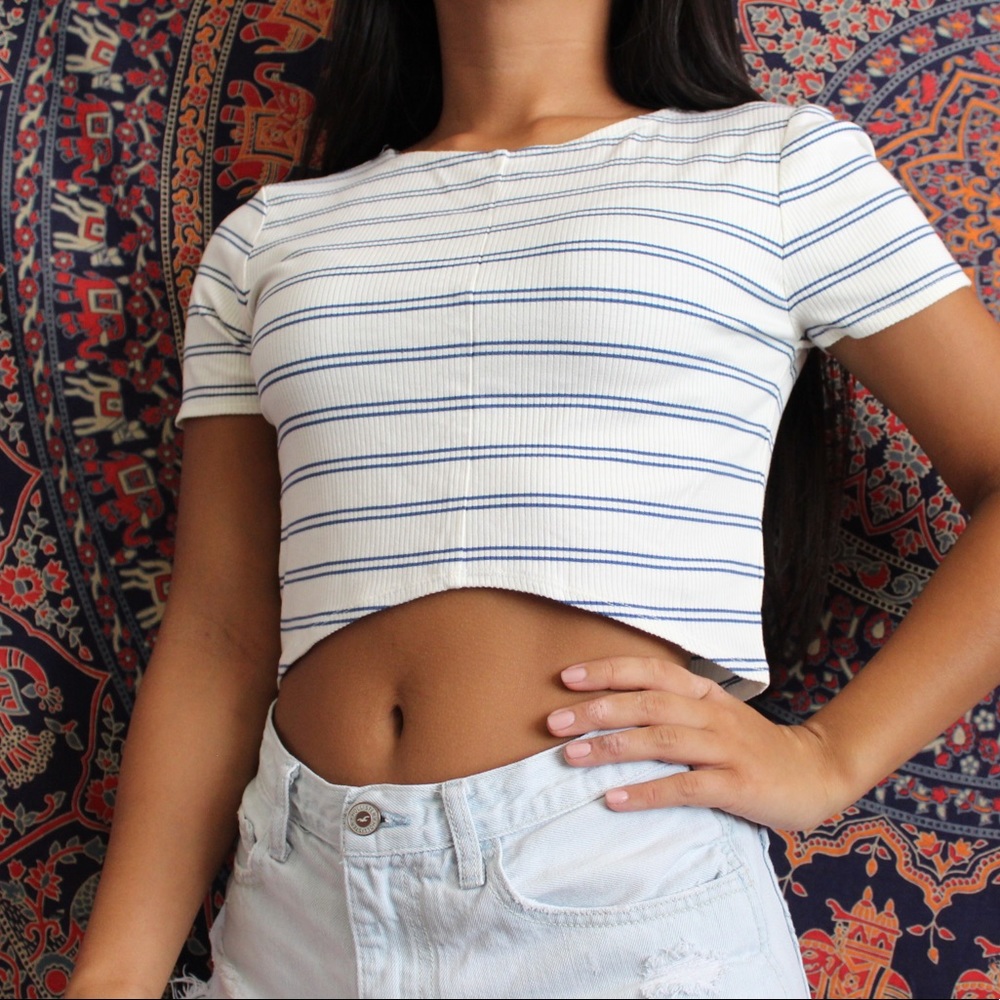 White crop top with dark blue stripes